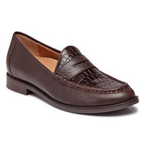 NEW Leather Loafer